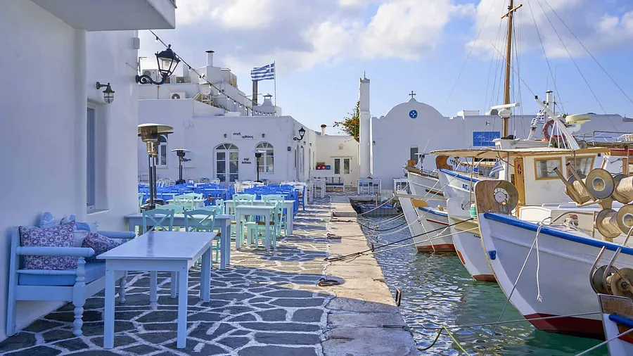 Paros