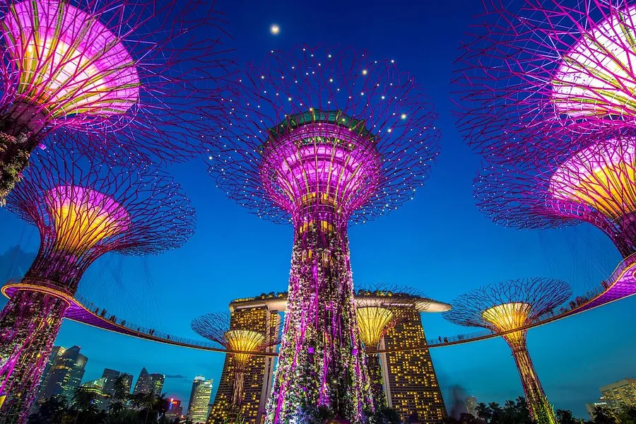 Odkryj Uroki Singapuru: Idealny Czas na Podróż