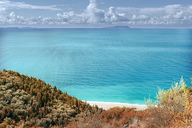 Odkryj urok plaż Albanii: Velipoja, okolice Durres, Vlory, albańska riwiera, Saranda i Ksamil